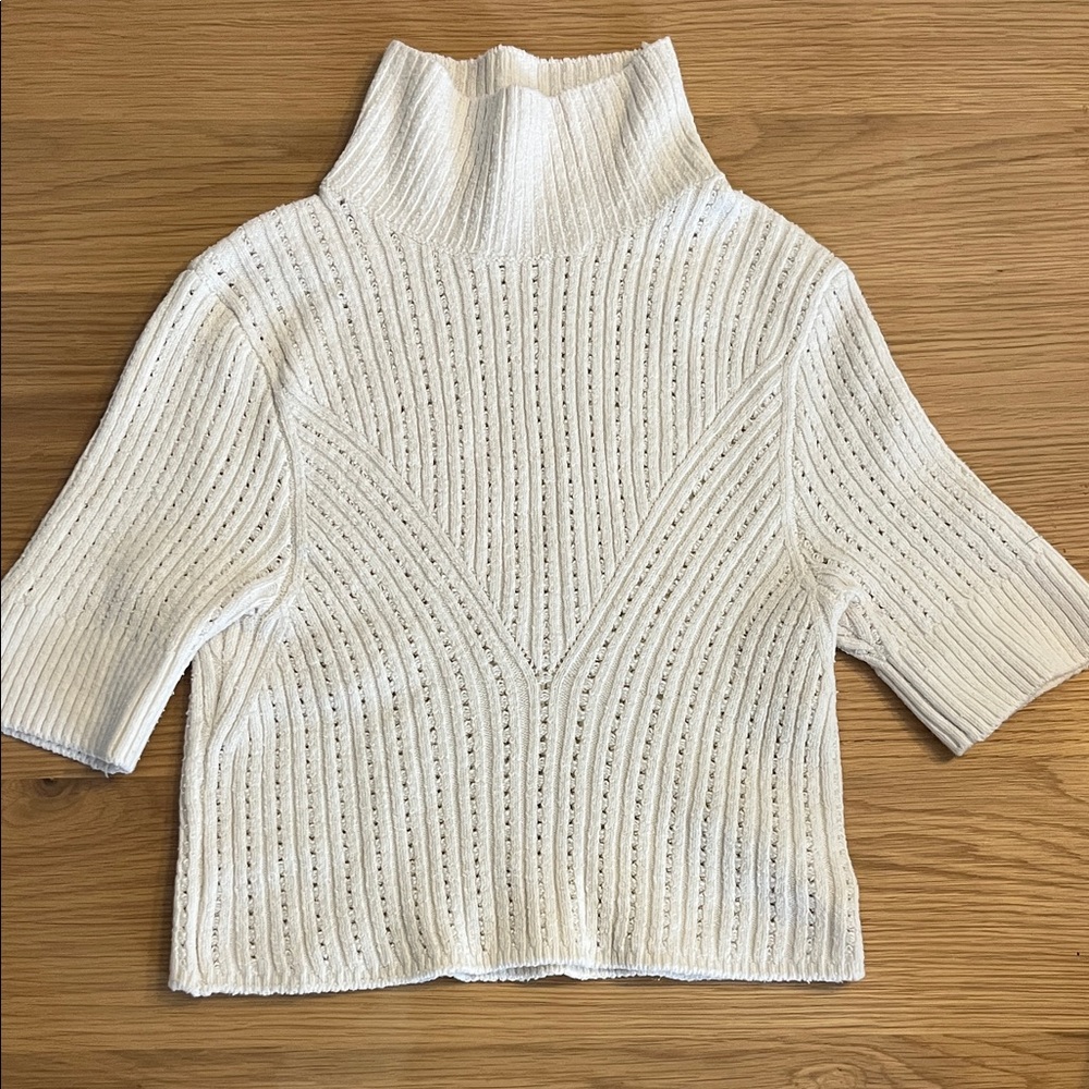 Free People beige turtleneck